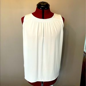Loft shell top